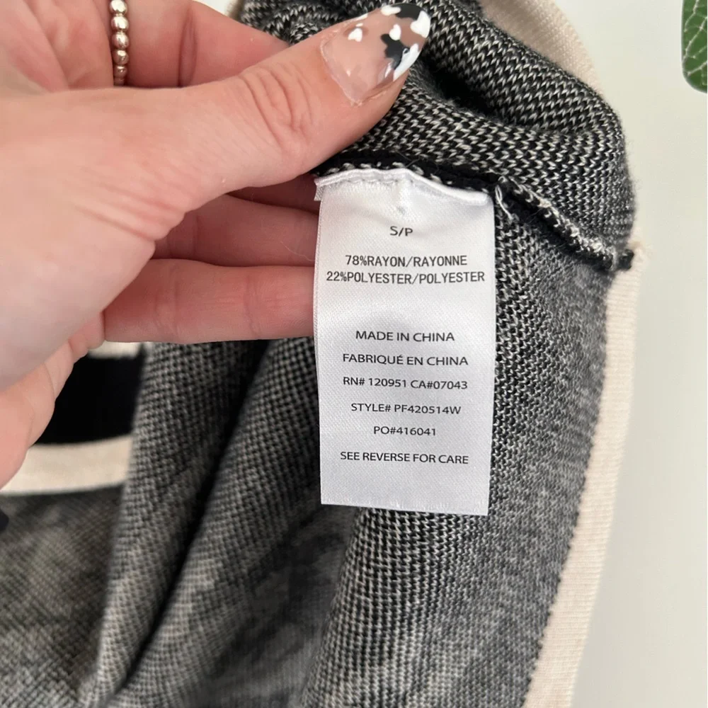 PINK ROSE skirt‎ - Picture 4 of 5